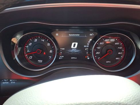 Used 2020 Dodge Charger Scat Pack RWD image 13