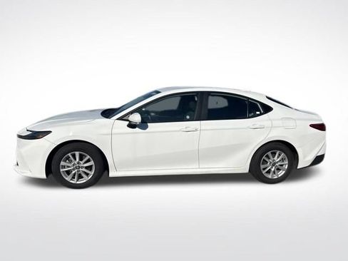 Used 2025 Toyota Camry LE FWD image 2