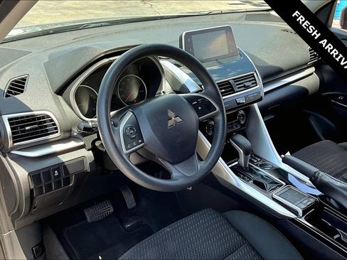 Used 2020 Mitsubishi Eclipse Cross LE image 16