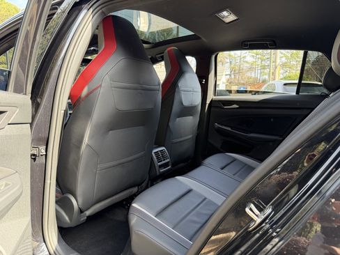 Used 2024 Volkswagen GTI SE w/ SE Leather Seats Package image 30