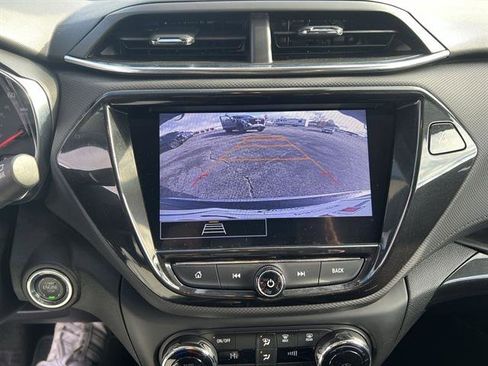 Used 2023 Chevrolet TrailBlazer LT w/ Convenience Package image 44