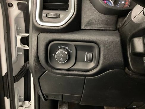 Used 2025 RAM 2500 Big Horn AWD/4WD image 14