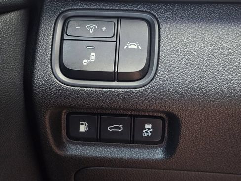 Used 2019 Kia Optima S w/ S Panoramic Sunroof Package FWD image 27