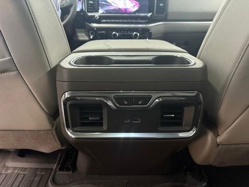 New 2026 GMC Sierra 1500 SLT w/ SLT Premium Plus Package image 17