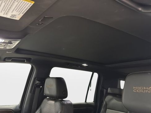 Used 2022 Chevrolet Suburban High Country w/ Max Trailering Package AWD/4WD image 36