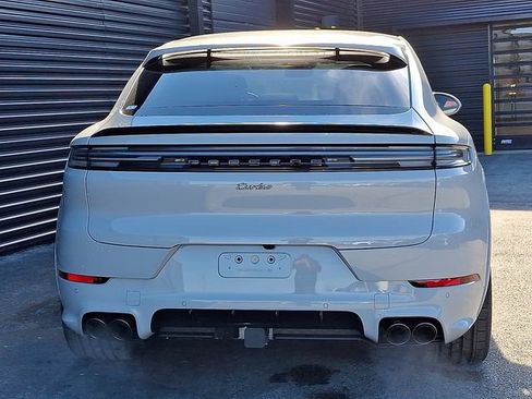 New 2026 Porsche Cayenne Turbo AWD/4WD image 6