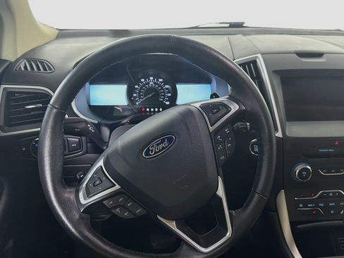 Used 2017 Ford Edge SEL w/ Equipment Group 201A AWD/4WD image 17