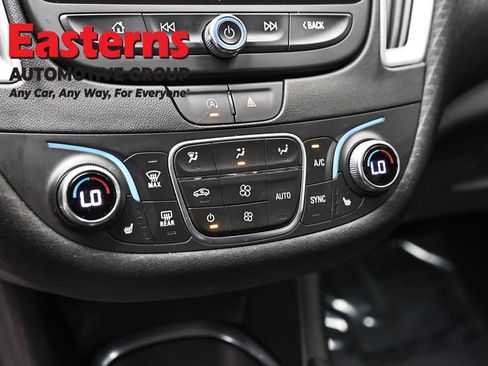 Used 2024 Chevrolet Malibu LT FWD image 20