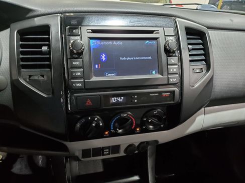 Used 2013 Toyota Tacoma PreRunner w/ Convenience Pkg RWD image 24