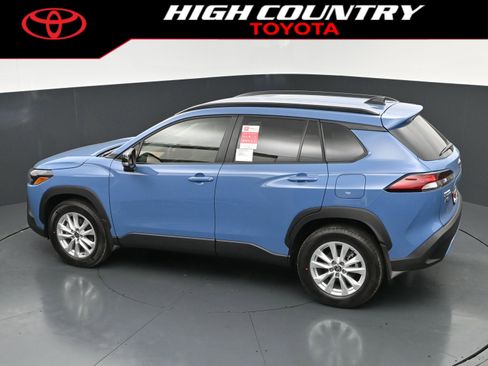 New 2026 Toyota Corolla Cross LE FWD image 29