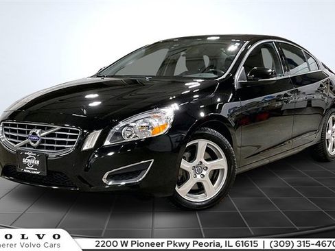 Used 2012 Volvo S60 T5 image 1