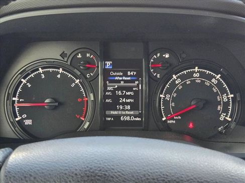 Used 2023 Toyota 4Runner SR5 Premium w/ Moonroof Package RWD image 11