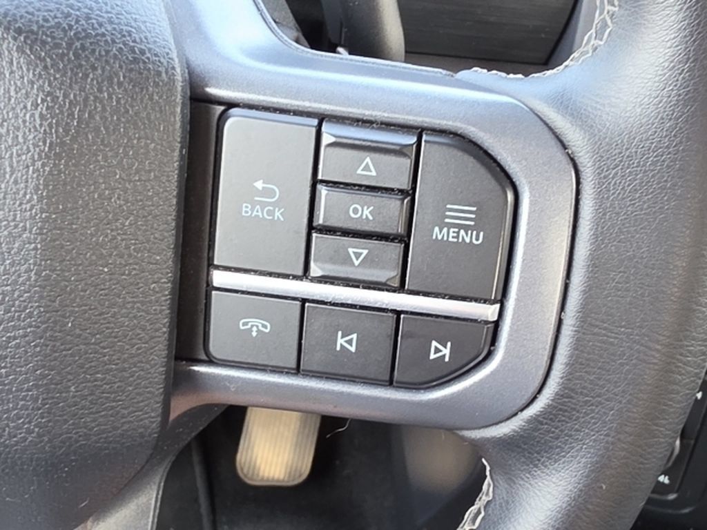 Used 2025 Ford F150 XLT w/ Equipment Group 301A Standard AWD/4WD image 18