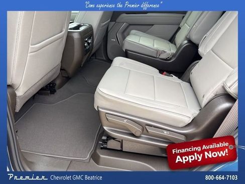 New 2025 GMC Yukon Elevation image 17