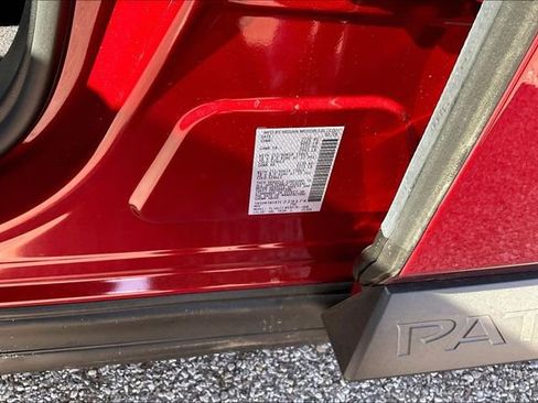 New 2026 Nissan Pathfinder SV image 13