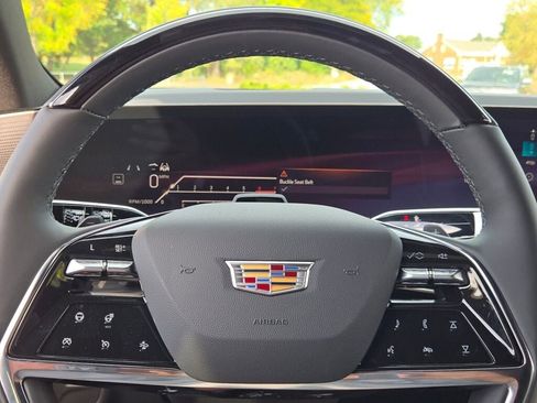 New 2026 Cadillac Escalade Luxury image 40