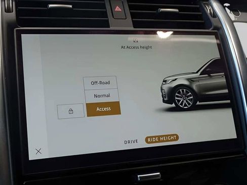 Used 2022 Land Rover Discovery HSE R-Dynamic image 45