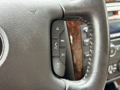 Used 2012 Chevrolet Impala LTZ FWD image 10