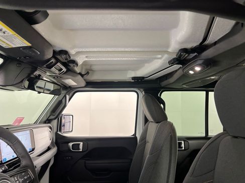 Used 2025 Jeep Wrangler Unlimited Sport S 4xe w/ Convenience Group image 24