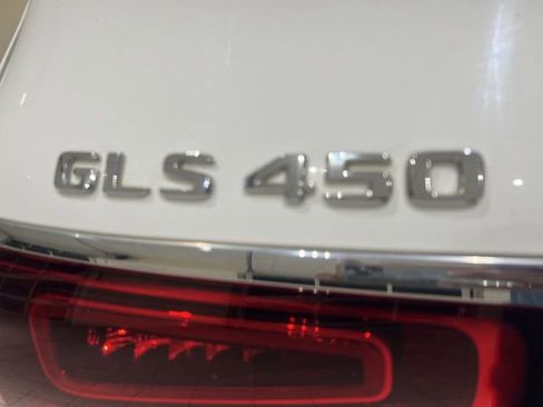 Used 2020 Mercedes-Benz GLS 450 4MATIC image 29