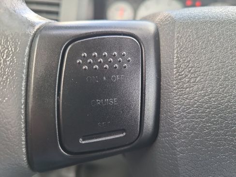 Used 2007 Dodge Ram 2500 Truck SLT w/ Light Group AWD/4WD image 16