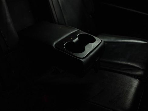 Used 2016 Toyota Highlander XLE FWD image 13