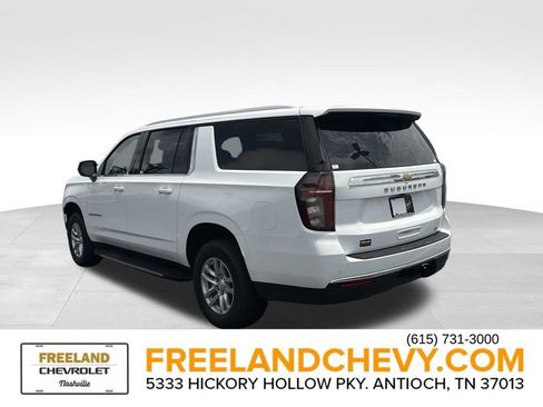 Used 2024 Chevrolet Suburban LT AWD/4WD image 5