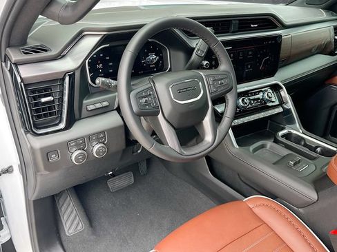 New 2026 GMC Sierra 2500 Denali Ultimate AWD/4WD image 6