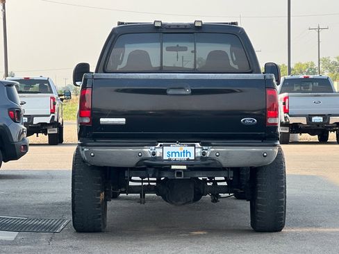 Used 2007 Ford F250 4x4 Crew Cab Super Duty image 4