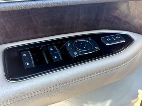 Used 2022 Lincoln Navigator Reserve image 19