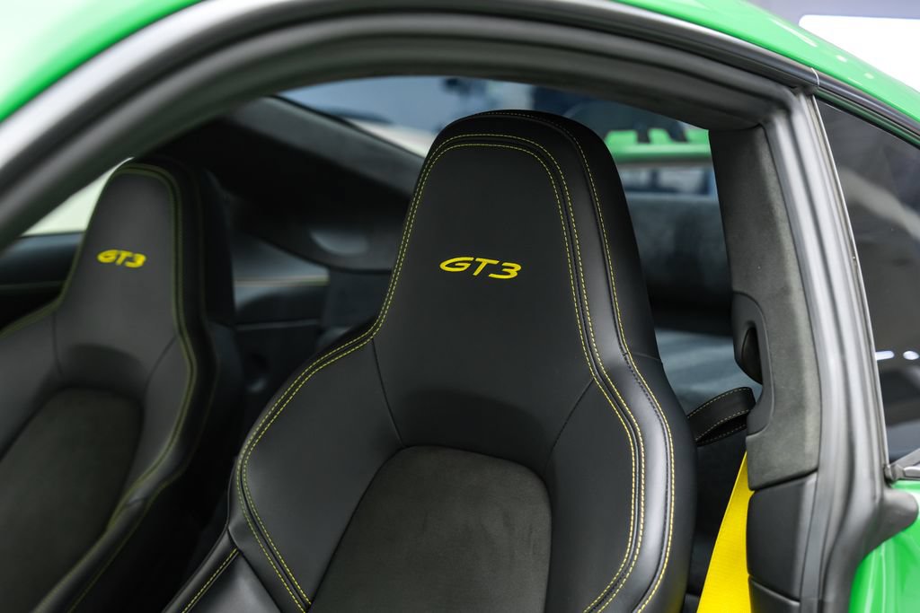 Used 2022 Porsche 911 GT3 RWD image 31