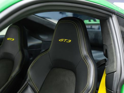 Used 2022 Porsche 911 GT3 RWD image 31