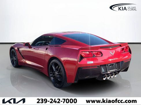 Used 2015 Chevrolet Corvette Stingray Coupe RWD image 3
