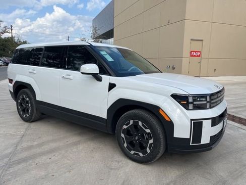 New 2026 Hyundai Santa Fe SE image 5