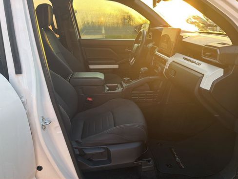 Certified 2024 Toyota Tacoma TRD Off-Road AWD/4WD image 13