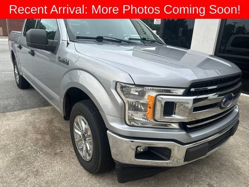Used 2020 Ford F150 XLT w/ Equipment Group 301A Mid RWD image 2