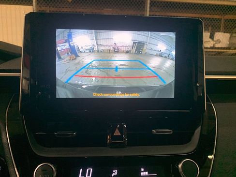 Used 2026 Toyota Corolla SE FWD image 22