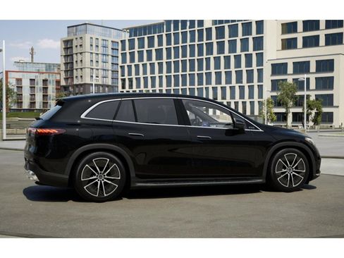 Used 2023 Mercedes-Benz EQS 450+ SUV image 20