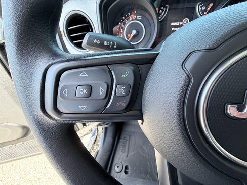 New 2026 Jeep Gladiator Sport image 15