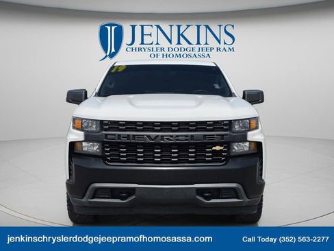 Used 2019 Chevrolet Silverado 1500 W/T w/ Trailering Package AWD/4WD image 11