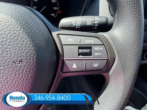 New 2026 Honda HR-V LX image 11