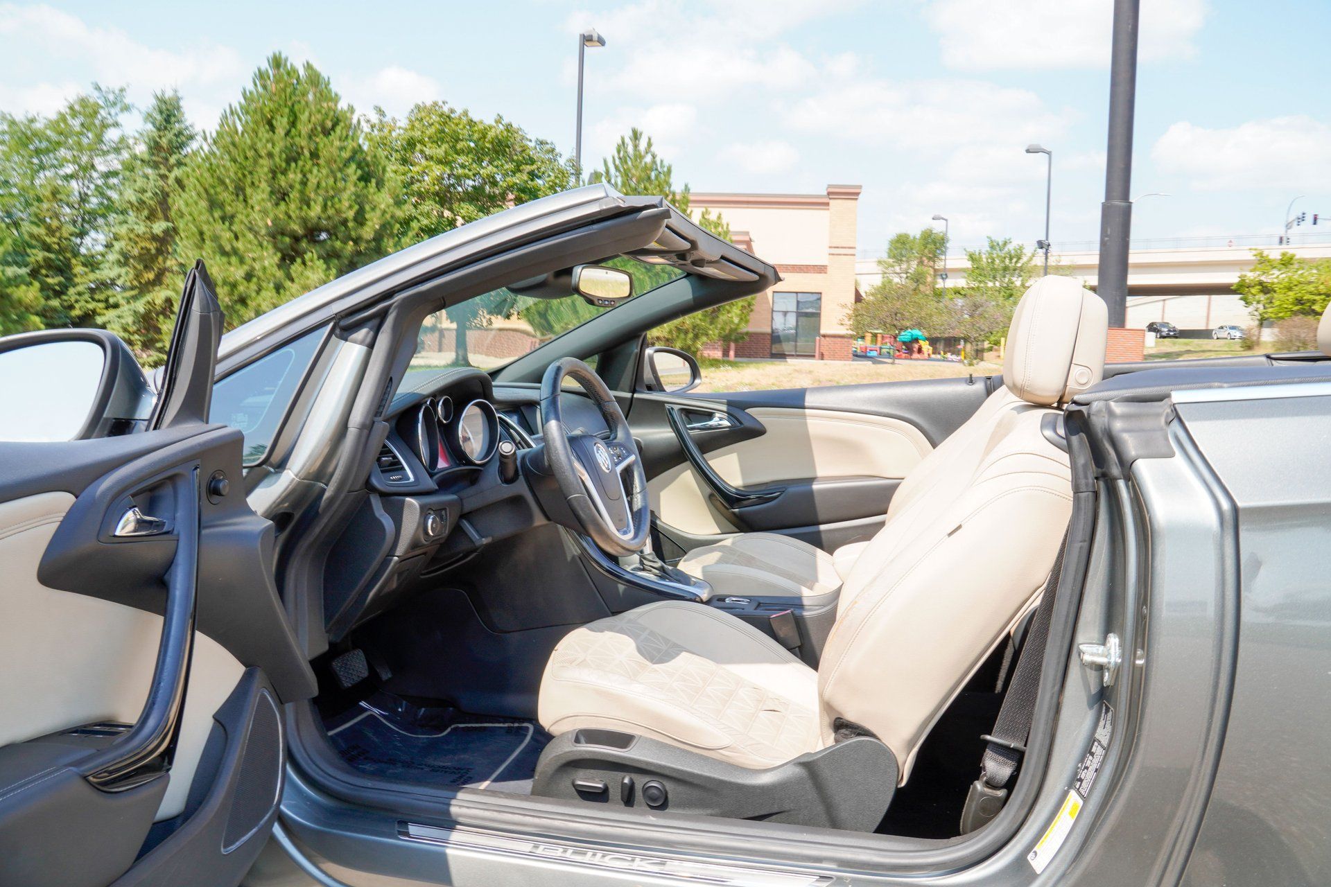 Used 2017 Buick Cascada Premium FWD image 11
