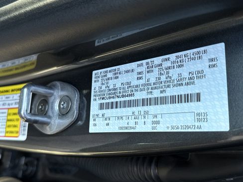 Used 2022 Ford Escape SEL image 27