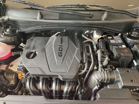 Used 2025 Kia Sportage LX image 25