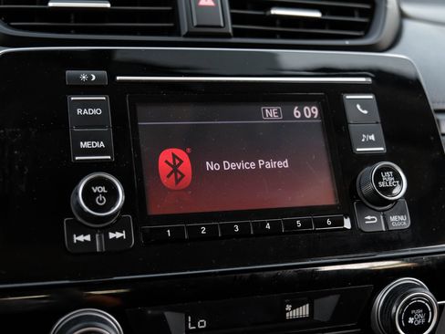 Used 2019 Honda CR-V LX image 37