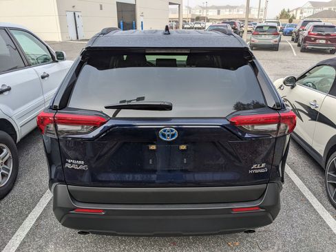 Used 2024 Toyota RAV4 XLE Premium w/ Weather Package image 9