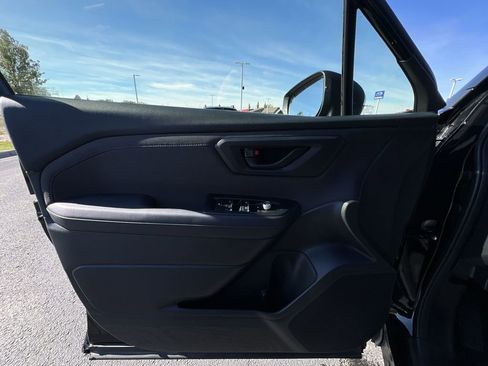 Certified 2025 Subaru Forester Premium w/ Convenience Package #2 image 22