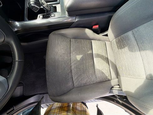 Certified 2023 Ford F150 XLT w/ Equipment Group 302A High image 25