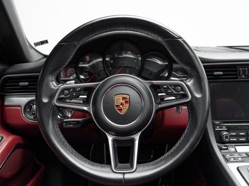 Used 2019 Porsche 911 Carrera image 22