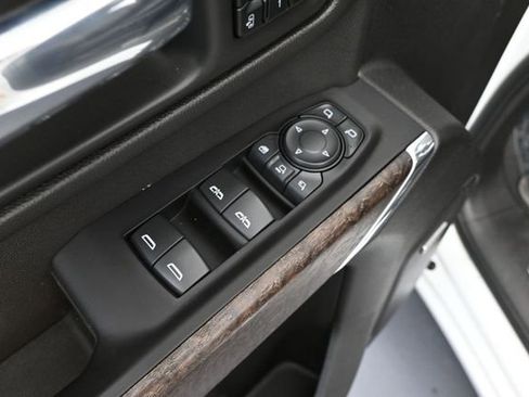 Used 2022 GMC Sierra 2500 Denali AWD/4WD image 23
